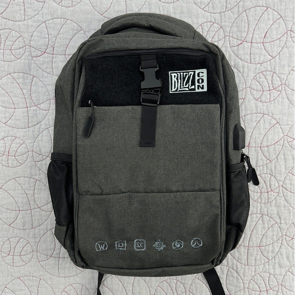 Blizzard BlizzCon Backpack Charcoal Gray Gaming Laptop Bag / Mens Large